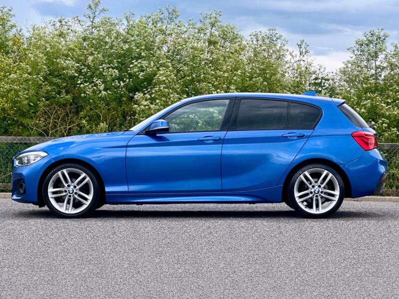 BMW 1 SERIES