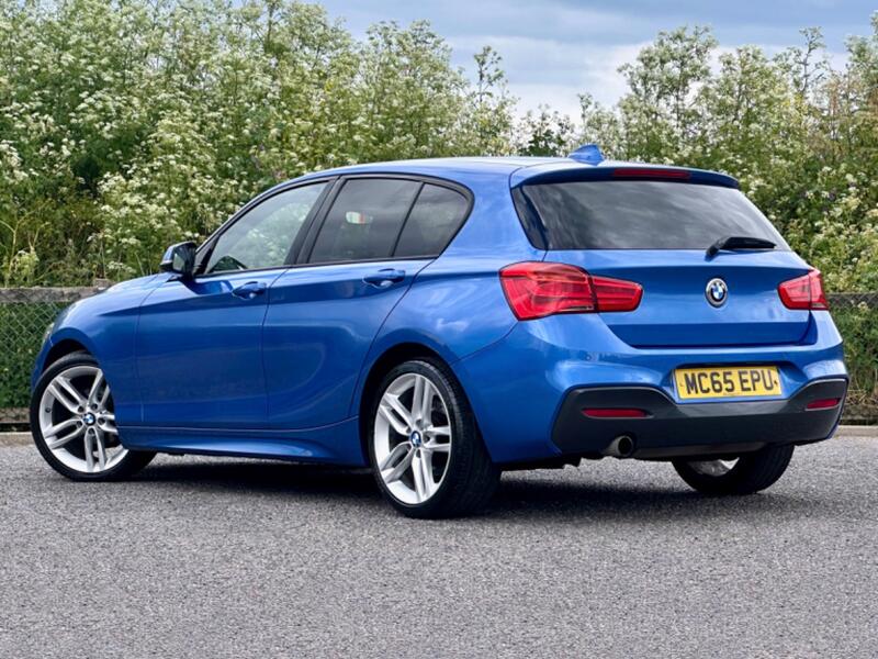 BMW 1 SERIES