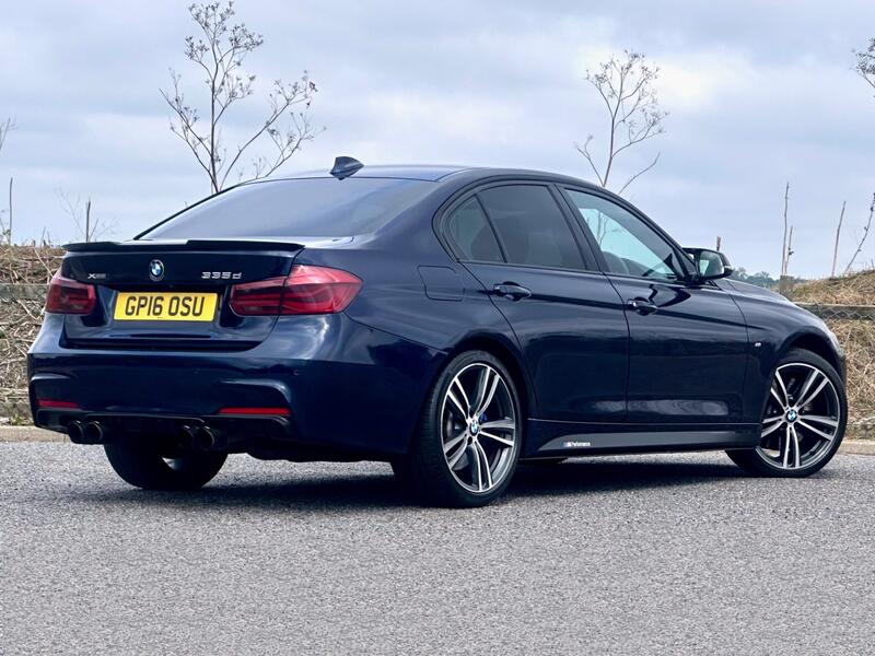 BMW 3 SERIES