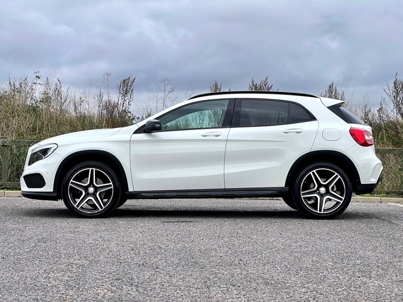 MERCEDES-BENZ GLA CLASS